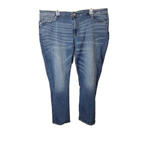 Signature Levi Strauss Womens 28M Mid Rise Straight Jeans Medium Wash Distressed